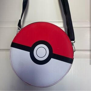 Pokémon Red and White Poké Ball Crossbody Bag